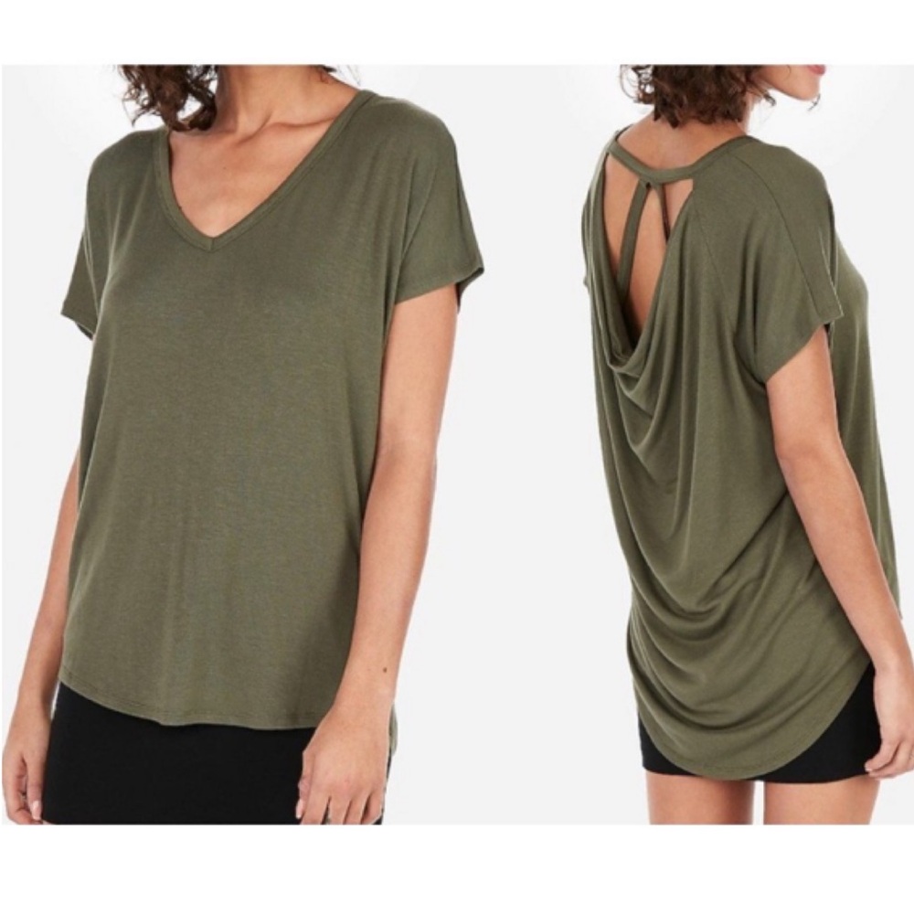⭐️ Express Oversized Army Green V Neck Tee XS